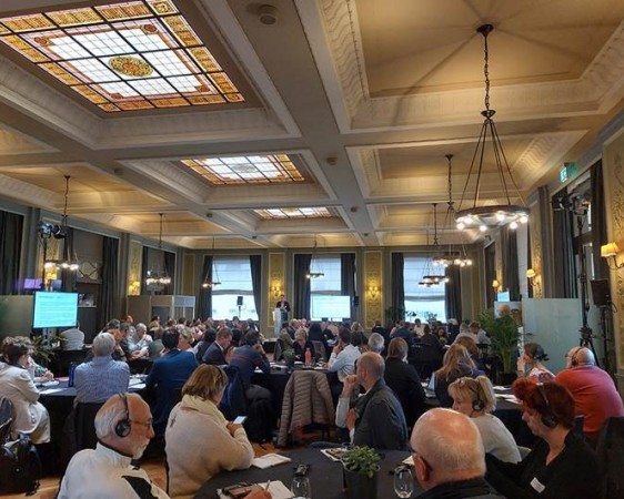 table dialogue gestion de crise